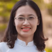 Cô-Mai-Linh-Tiêng-Anh-Linh-Đàm-Hoàng-Mai-Founder